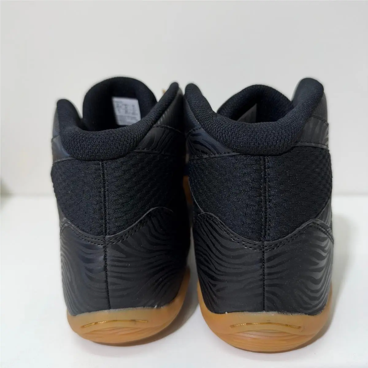Asics shoes - Black 3