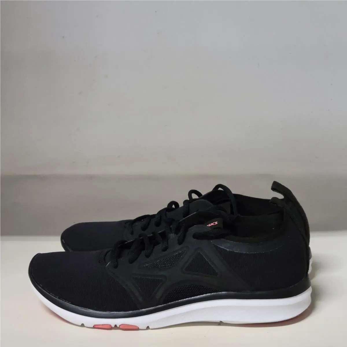 Asics shoes - Asics Fit Yui 2 - Fit Yui - Black/Peach Petal 2