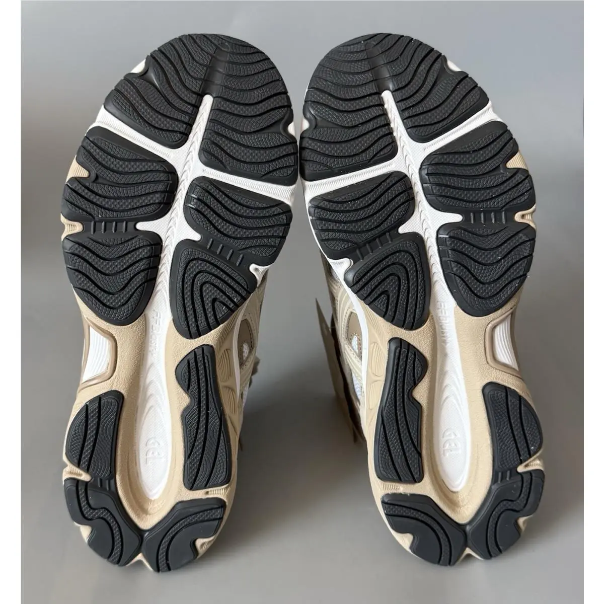 Asics shoes - ASICS Gel-NYC - White Feather Grey (UPC: 0199023100863) 5