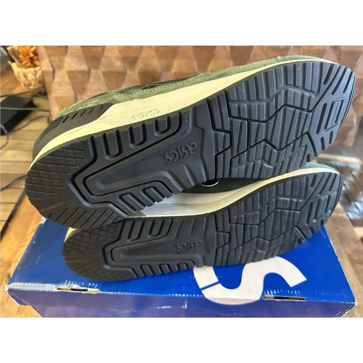 Asics shoes - ASICS Gel-Respector - Green 3