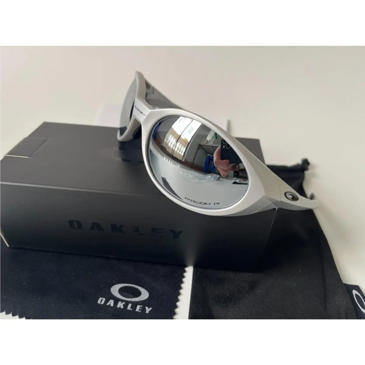 OO9438 Eye Jacket Matte Silver Frame/silver Prizm Polarized Lenses Silver Frame/Silver Lens by Oakley