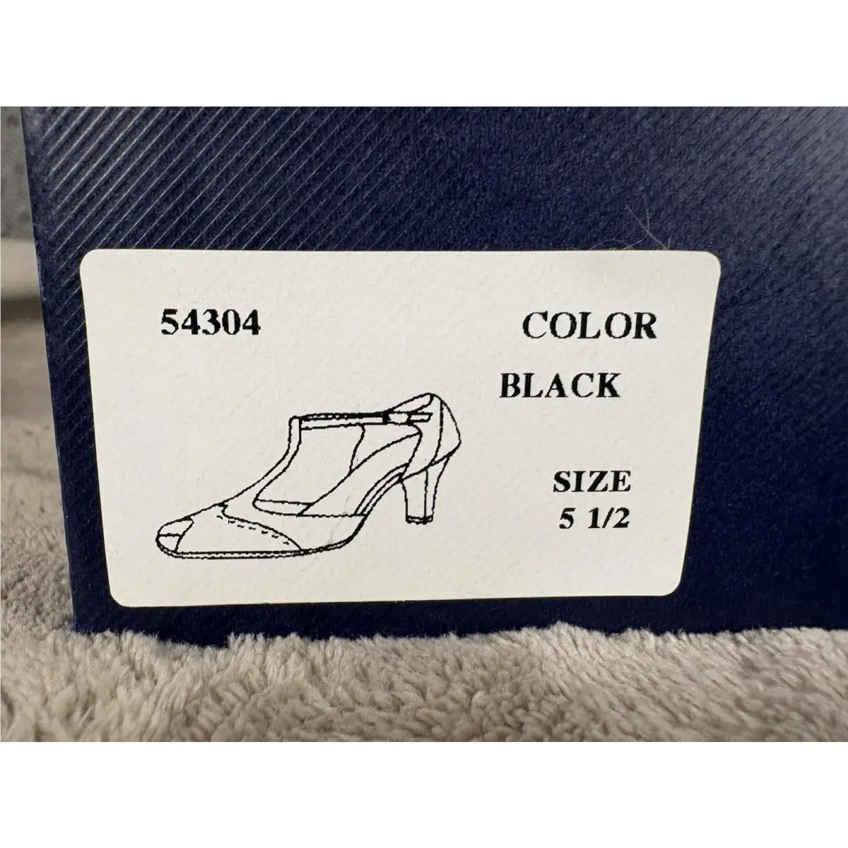 Brooks shoes - Black 3