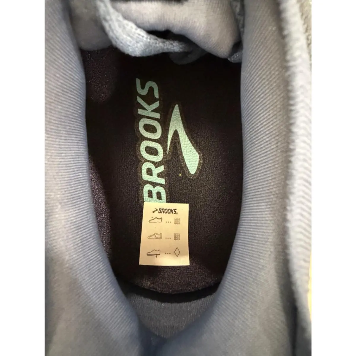 Brooks shoes - Brooks Adrenaline GTS 25 - Adrenaline GTS - Spellbound / Moonlight / Ipanema (UPC: 195394752144) 2