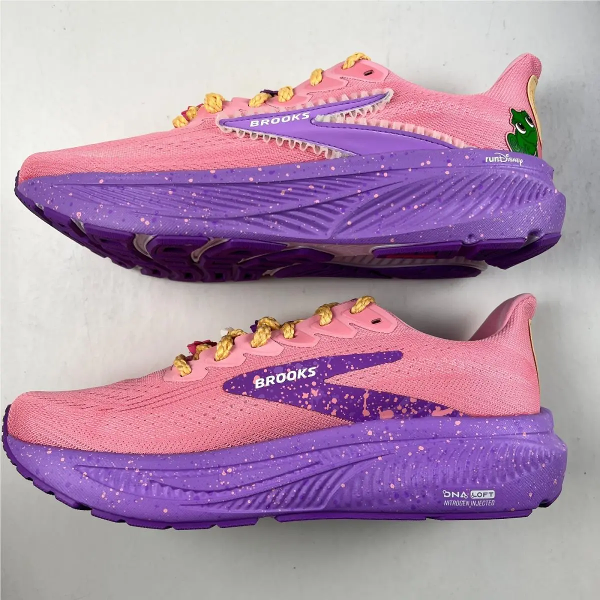 Brooks shoes - Brooks Ghost 17 - Ghost - 110562 1D 654 - Pink 2