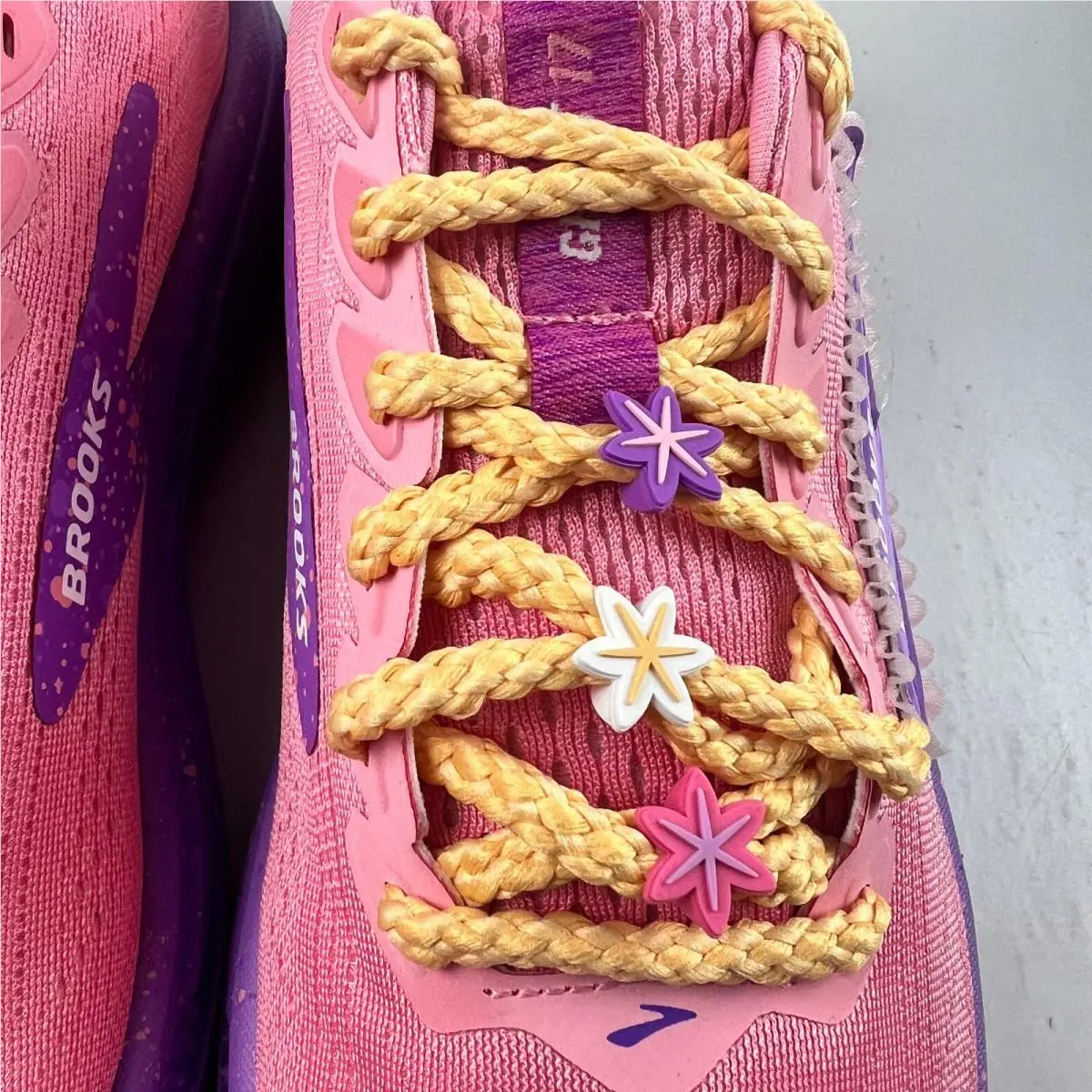 Brooks shoes - Brooks Ghost 17 - Ghost - 110562 1D 654 - Pink 5