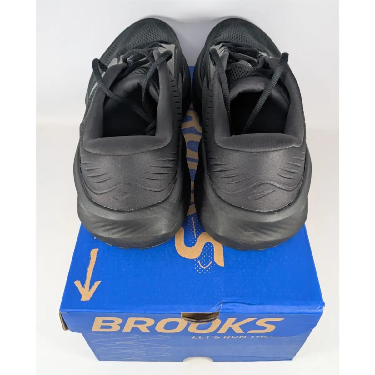 Brooks shoes - Brooks Anthem 8 - Anthem - 110472 2E 020 - Black (UPC: 195394926897) 3