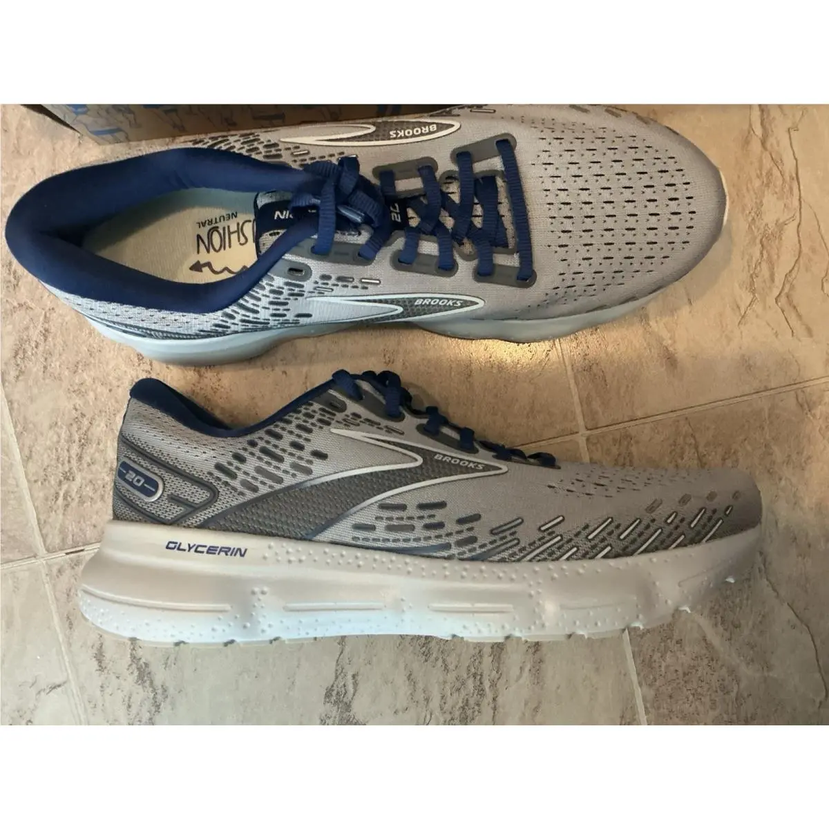 Brooks shoes - Brooks Glycerin 20 - Glycerin - Gray 1