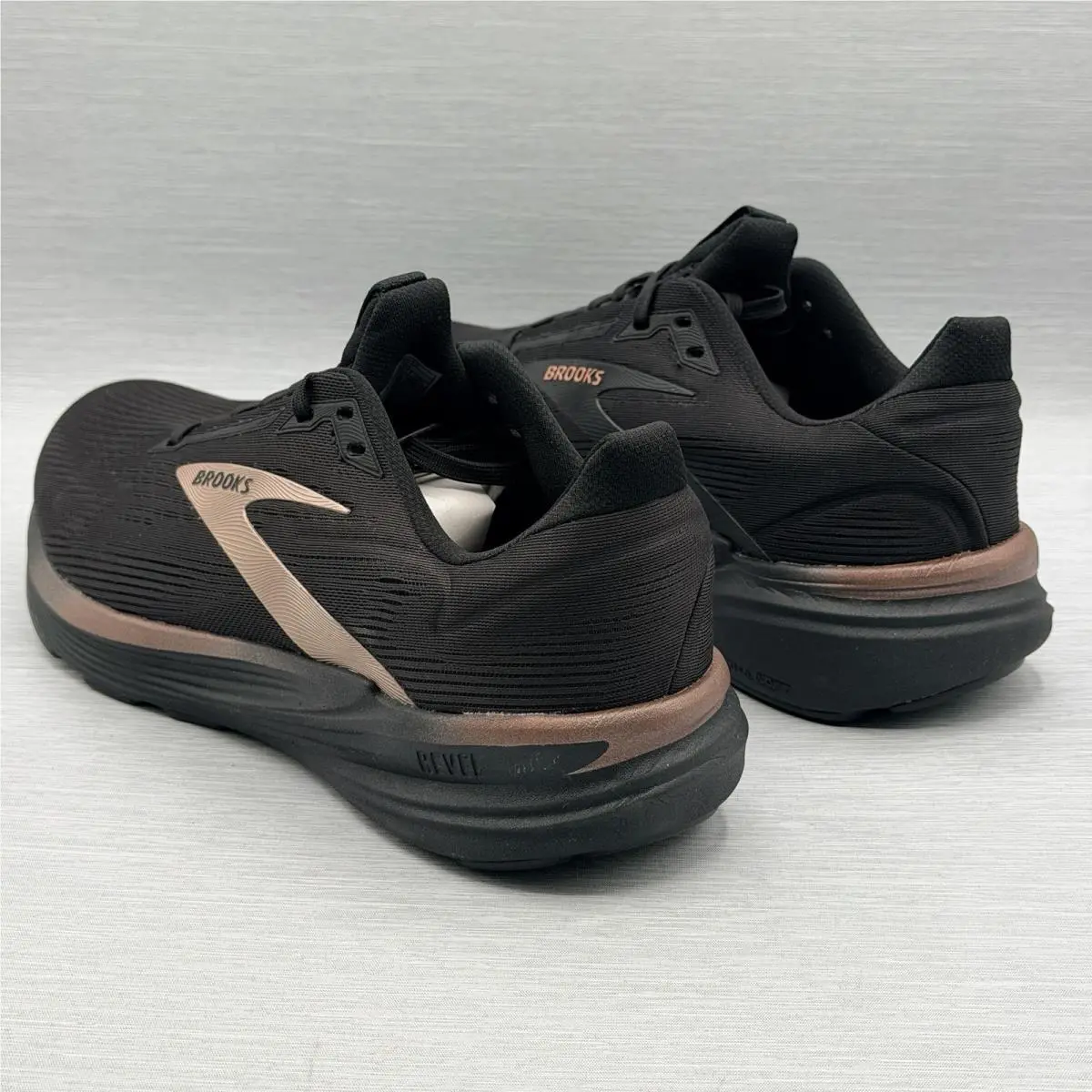 Brooks shoes - Brooks Revel 8 - Revel - 120456-1B-043 - Black 8