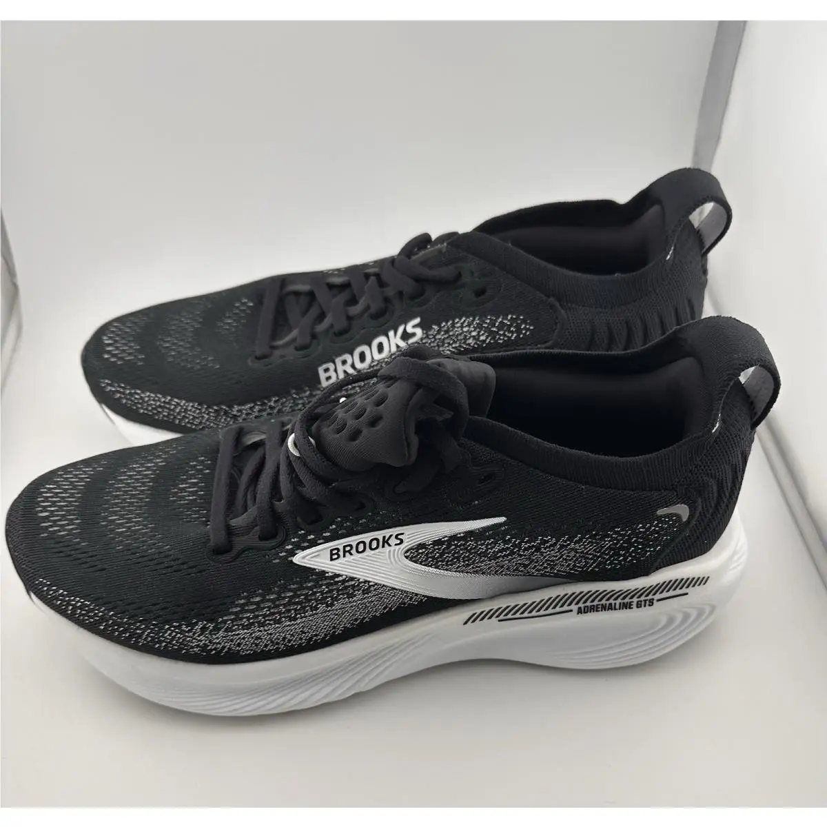 Brooks shoes - Brooks Adrenaline GTS 25 - Adrenaline GTS - Black Grey White 1