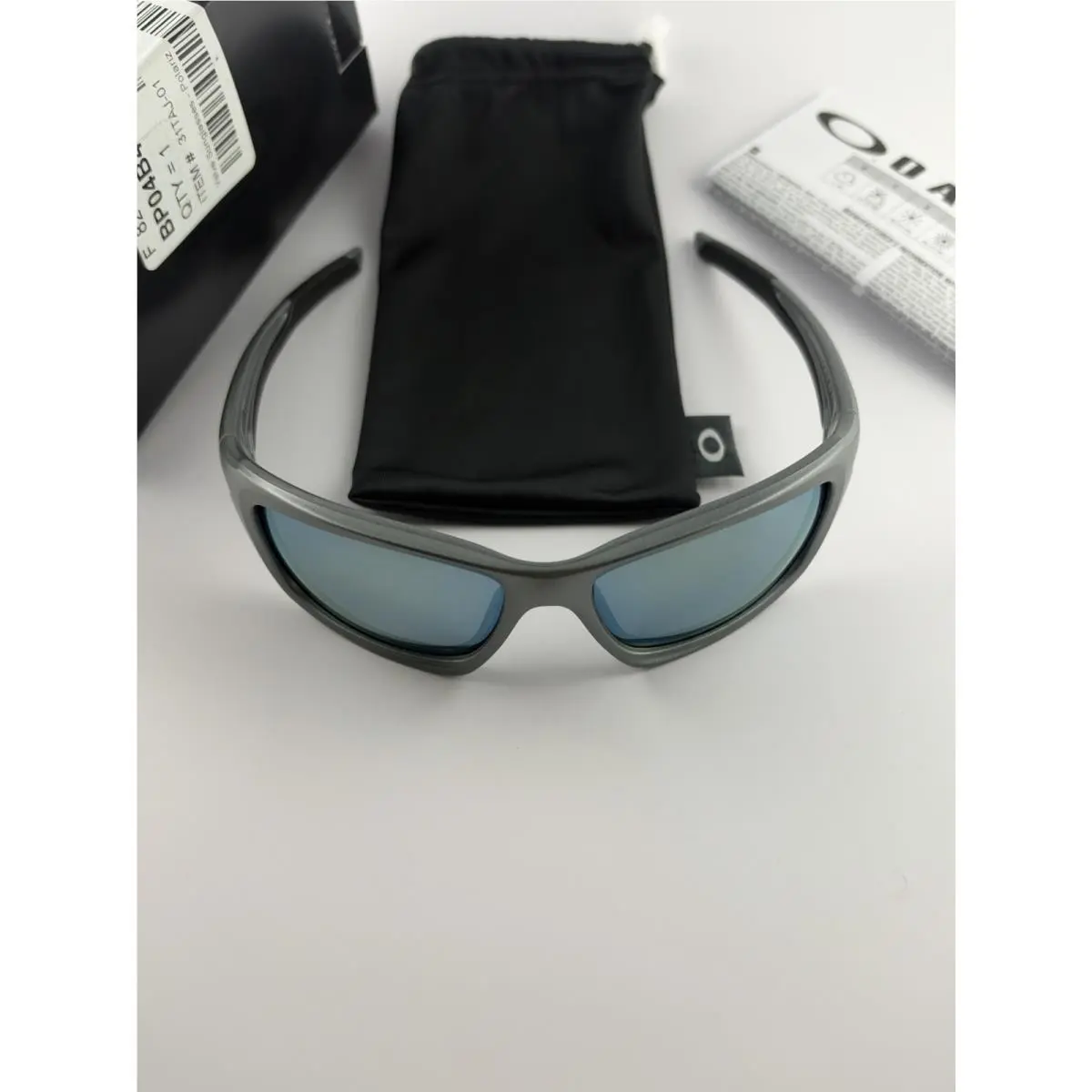 Valve Dark Grey Emerald Iridium Polarized+box OO9236-11 Green Icons by Oakley