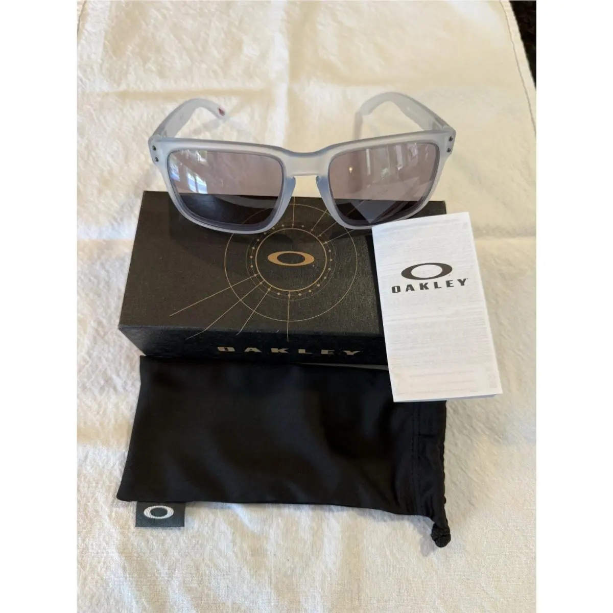 Oakley Holbrook Sunglasses O09102-A055 Matte Clear/prism Slate Lens