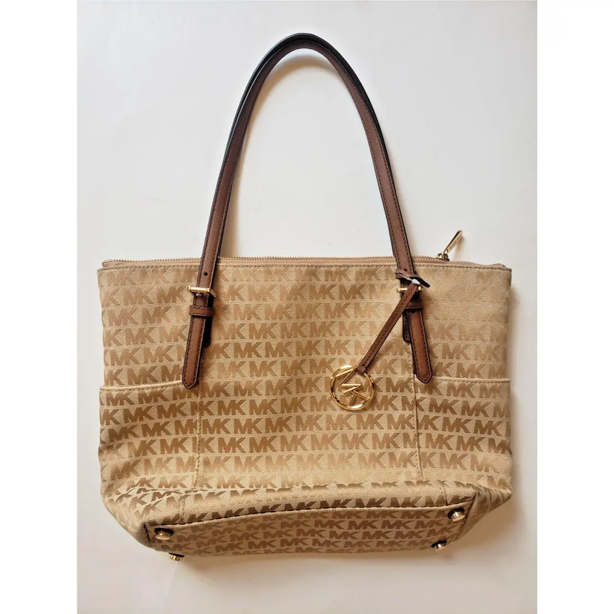 Jet Set Travel EW TZ Tote MK Monogram Zip Top Beige Shoulder Bag by Michael Kors