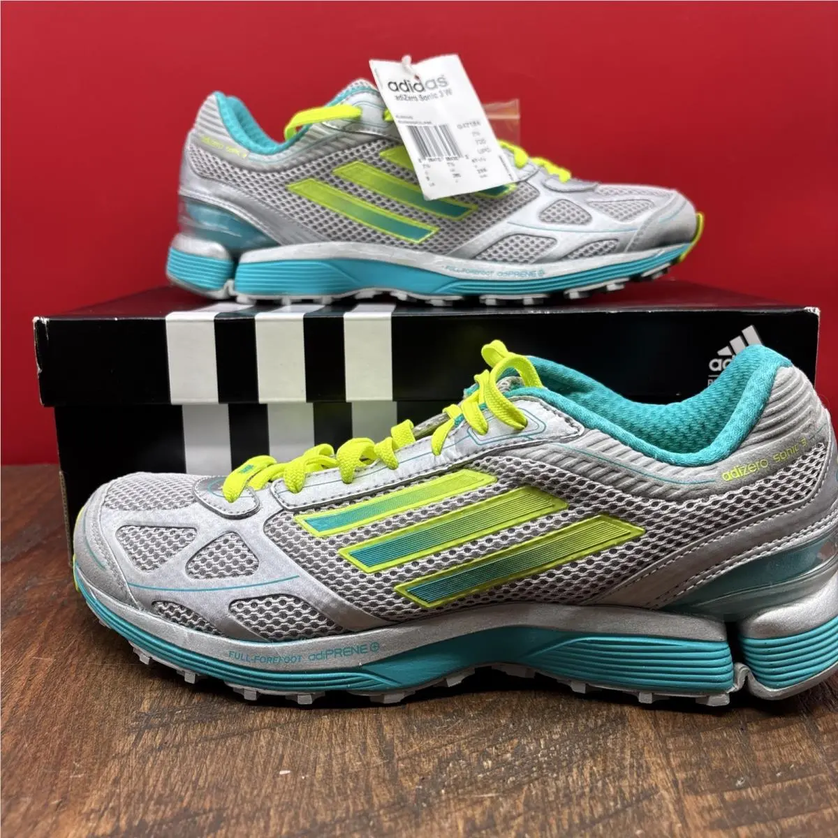 Women’s Adidas Running Shoe Adizero Sonic 3￼ Size 9