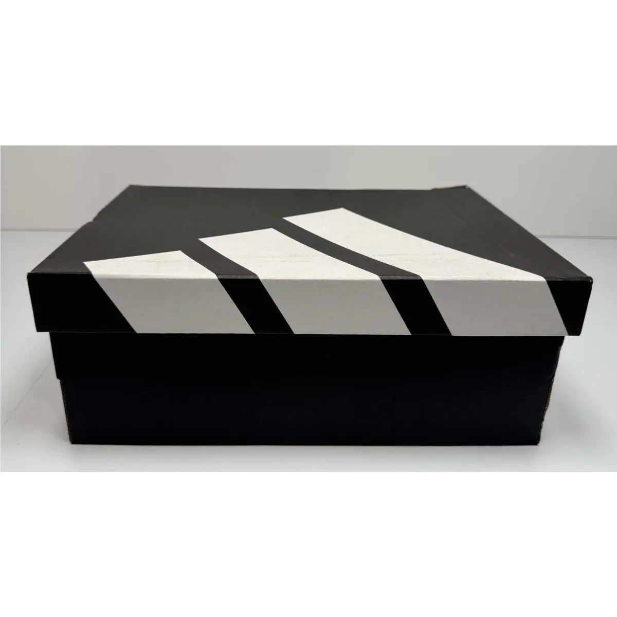 Adidas shoes - White 9