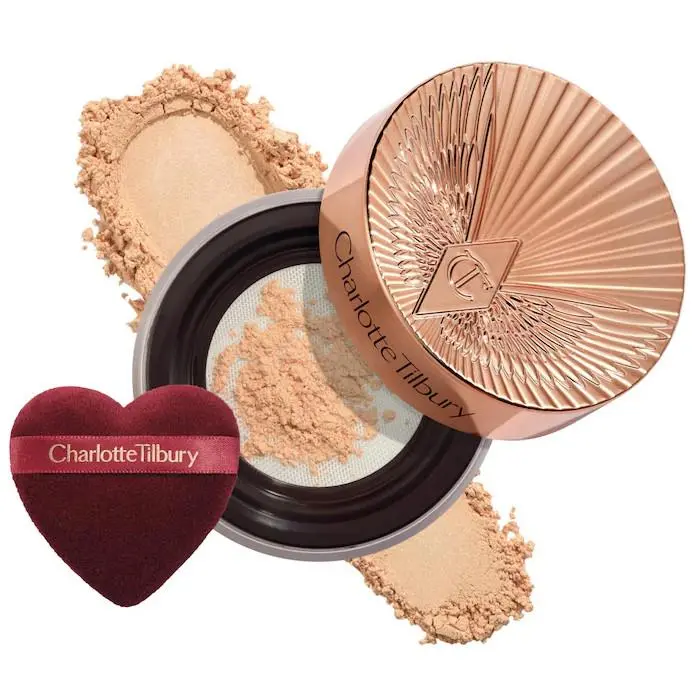 Airbrush Flawless Blur Loose Setting Powder 6 Shades Translucent Medium/Tan - medium-tan skin tones by Charlotte Tilbury