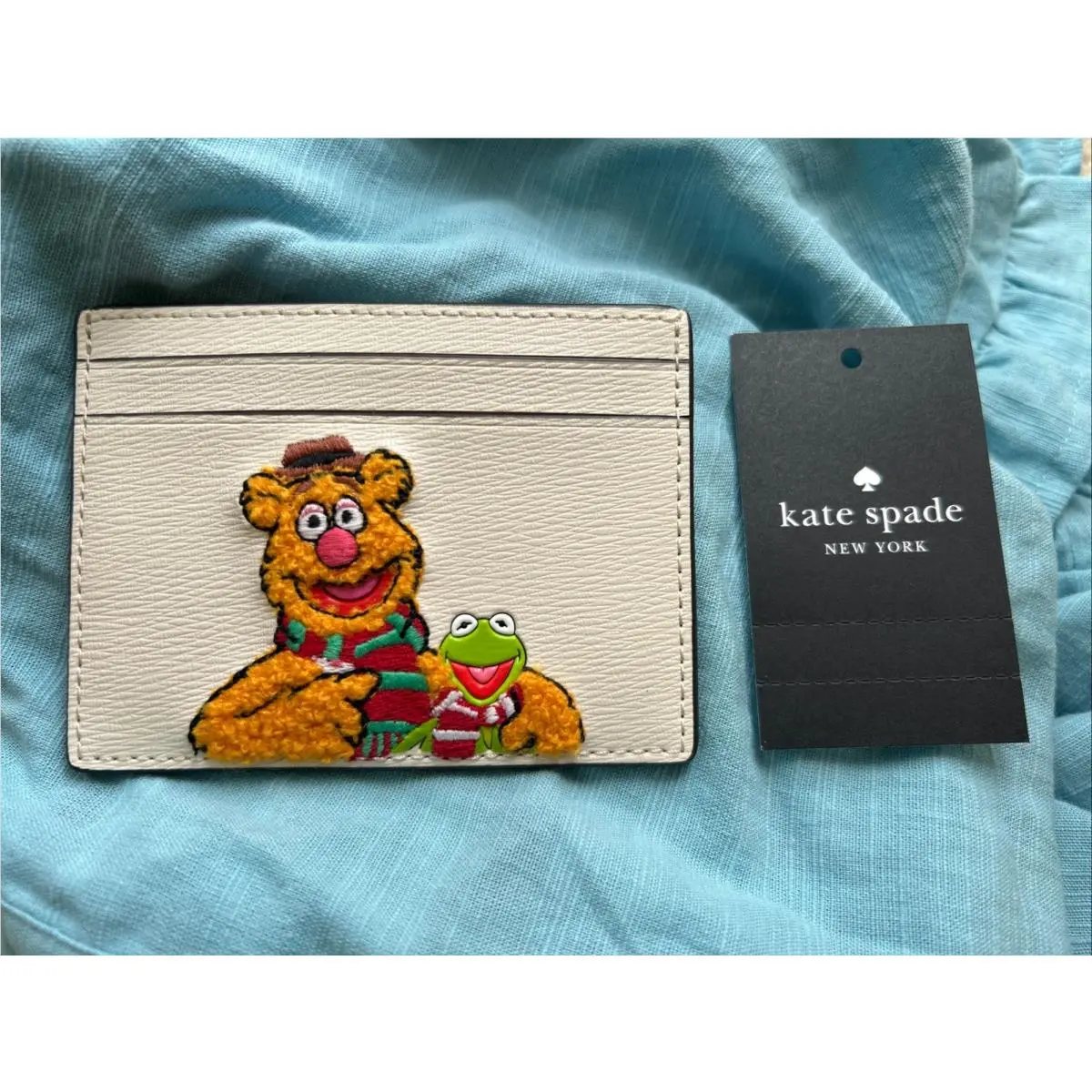 Kate Spade 2024 Holiday Disney Muppets Fozzie Bear/kermit SM Cardholdr