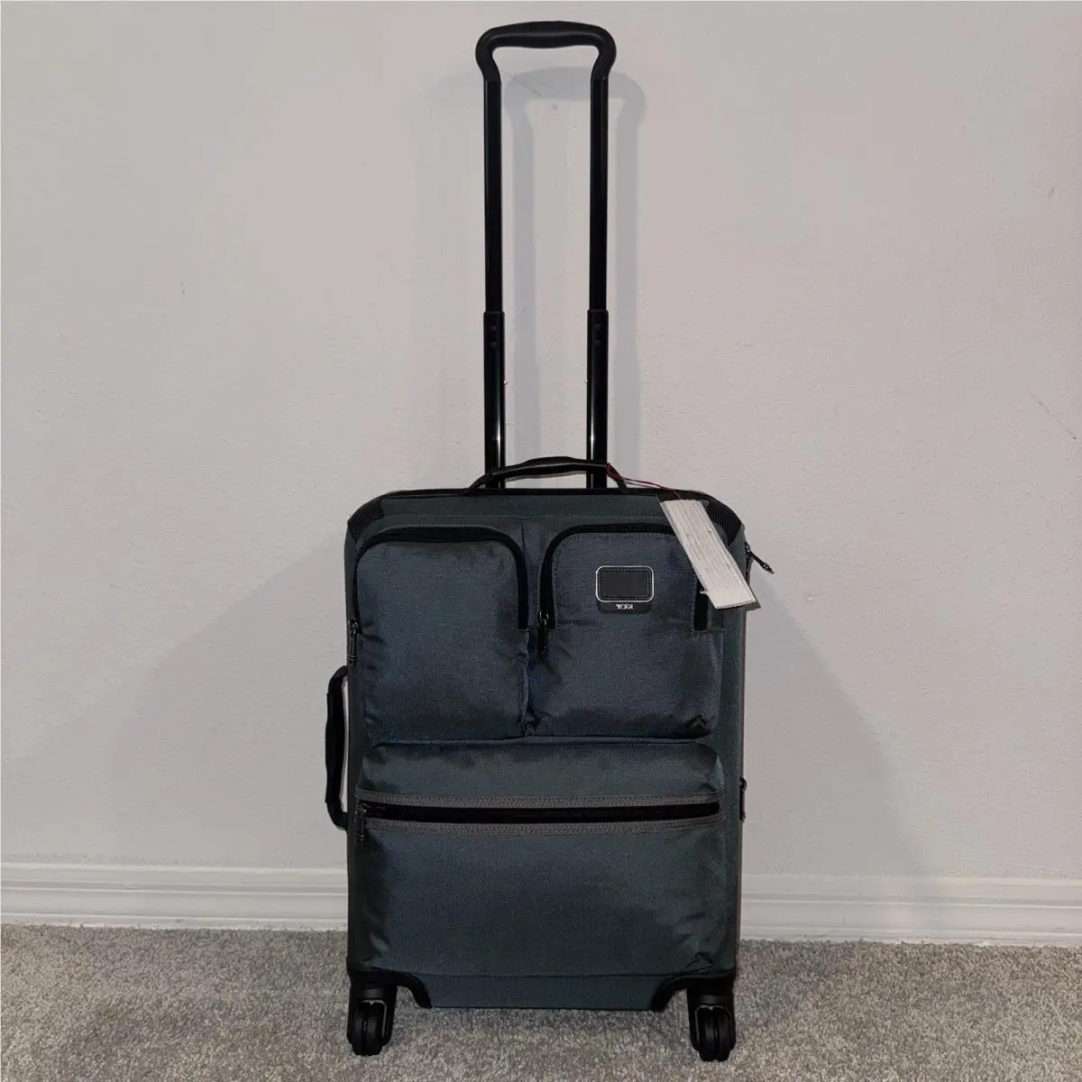 Tumi 22 Fremont Ellison Continental Expandable 4 Wheel Carry-on Green