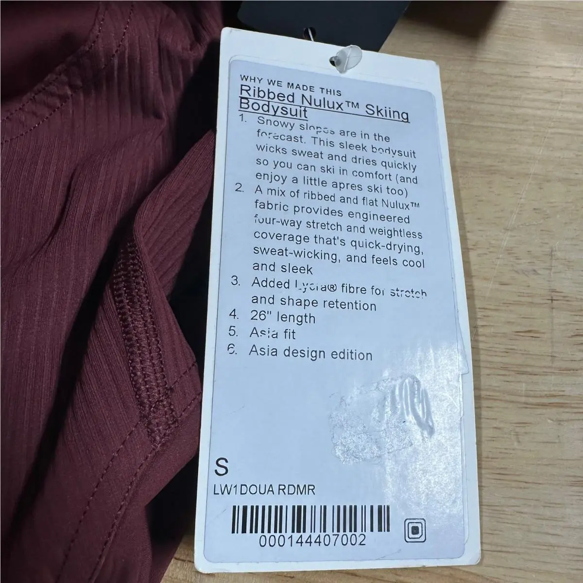 Lululemon clothing - Red 2