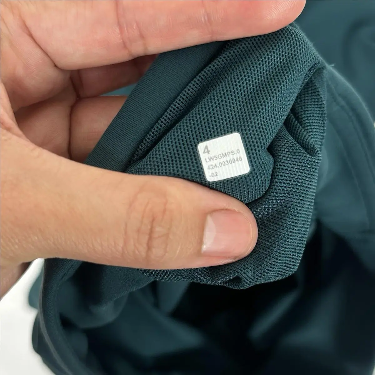Lululemon clothing - WUNDER UNDER NULU 25