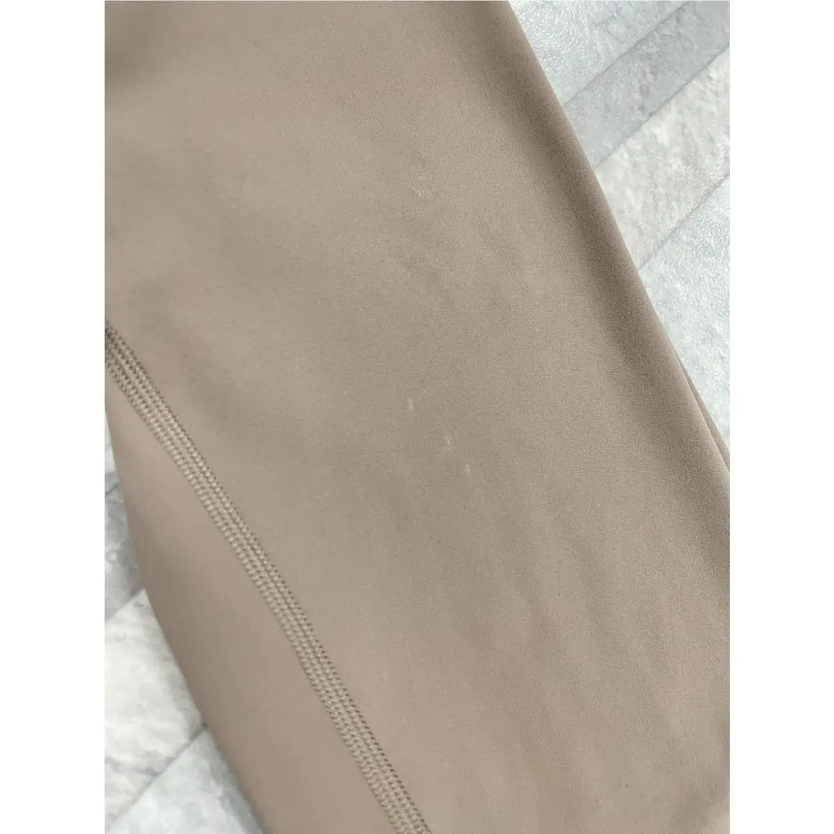 Lululemon clothing - Lululemon Align - Align - Beige 3