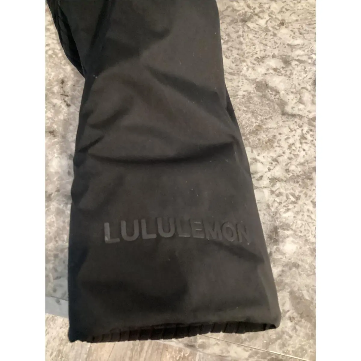 Lululemon clothing - Black 7