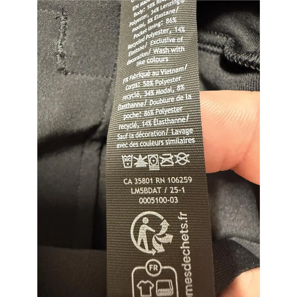 Lululemon clothing - Black 4