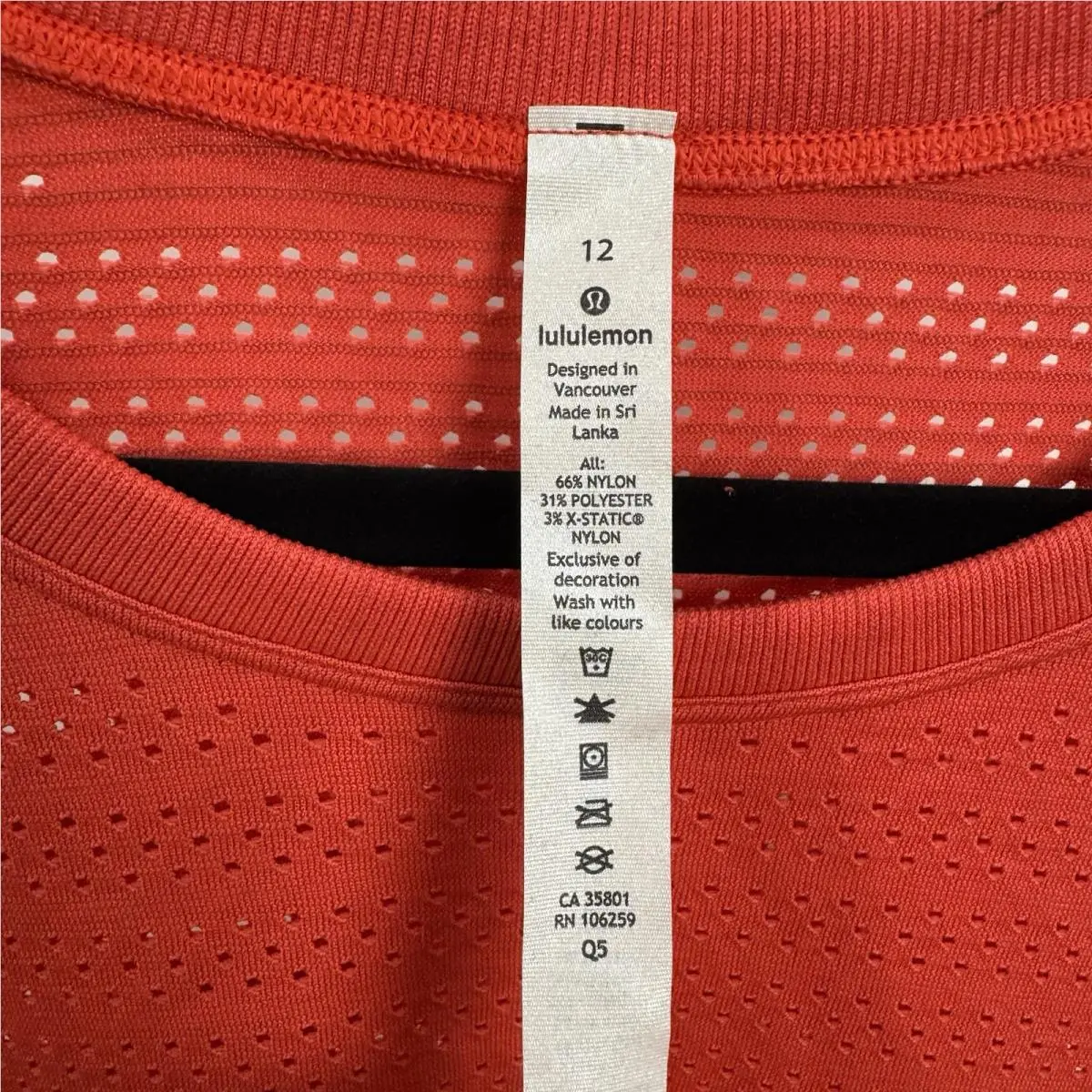 Lululemon clothing - Thermal Red 5