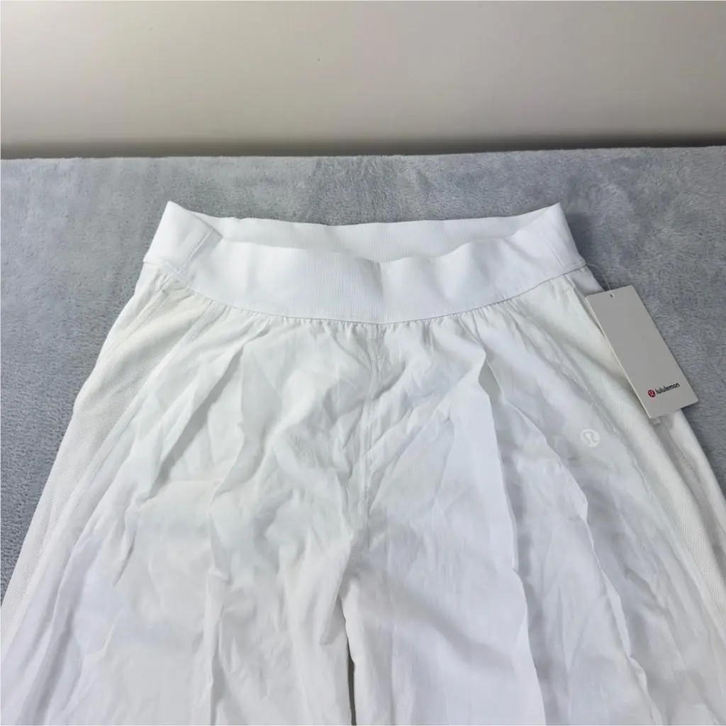 Lululemon clothing - White 6