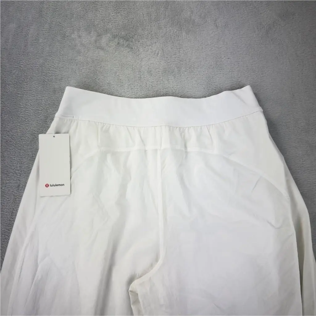 Lululemon clothing - White 8