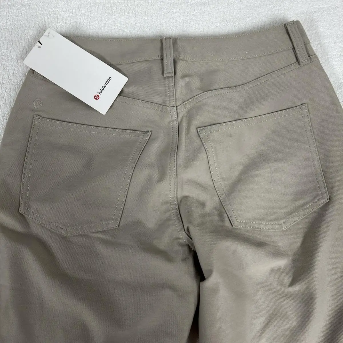 Lululemon clothing - Beige 0