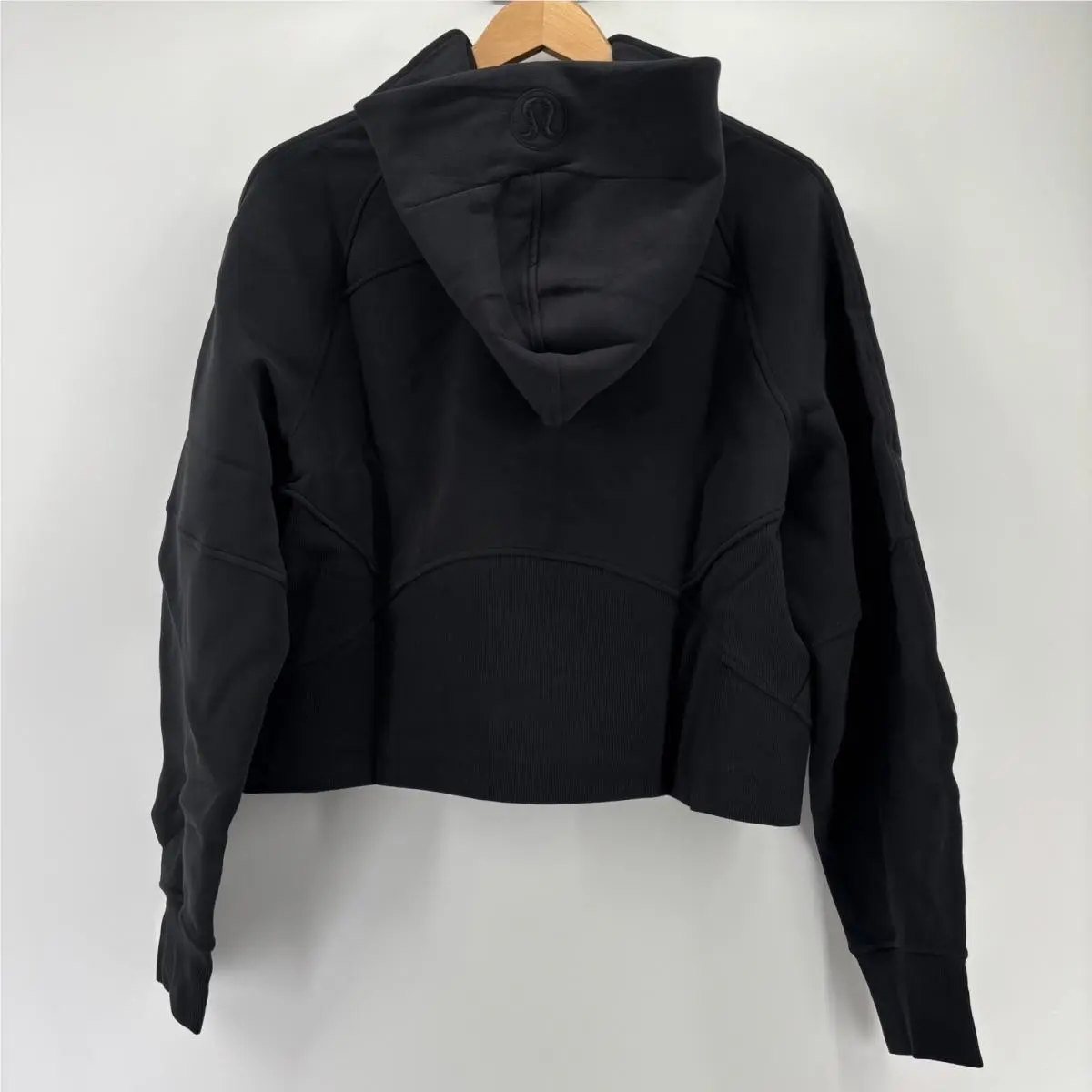 Lululemon clothing - Black 2