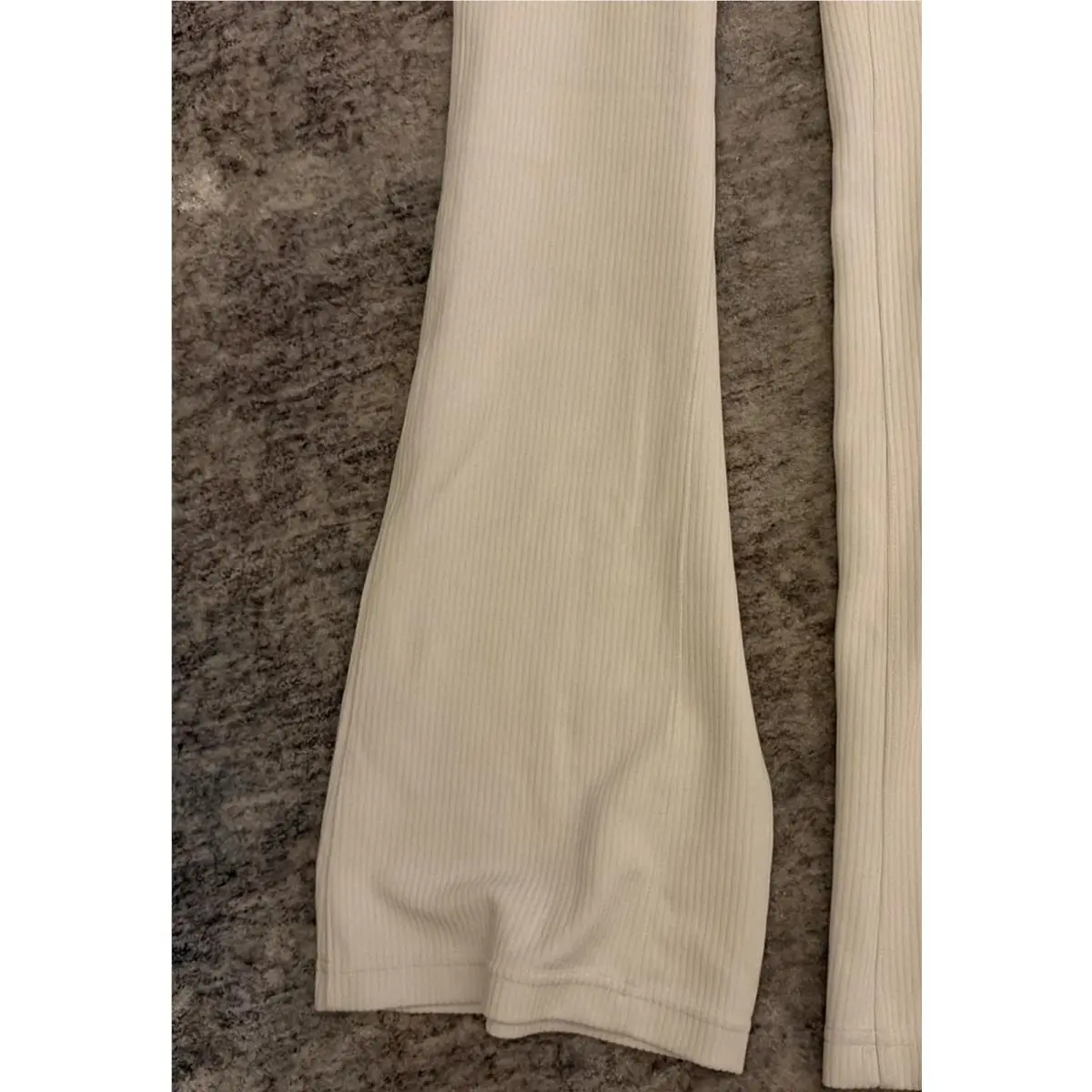 Lululemon clothing - Bone 1