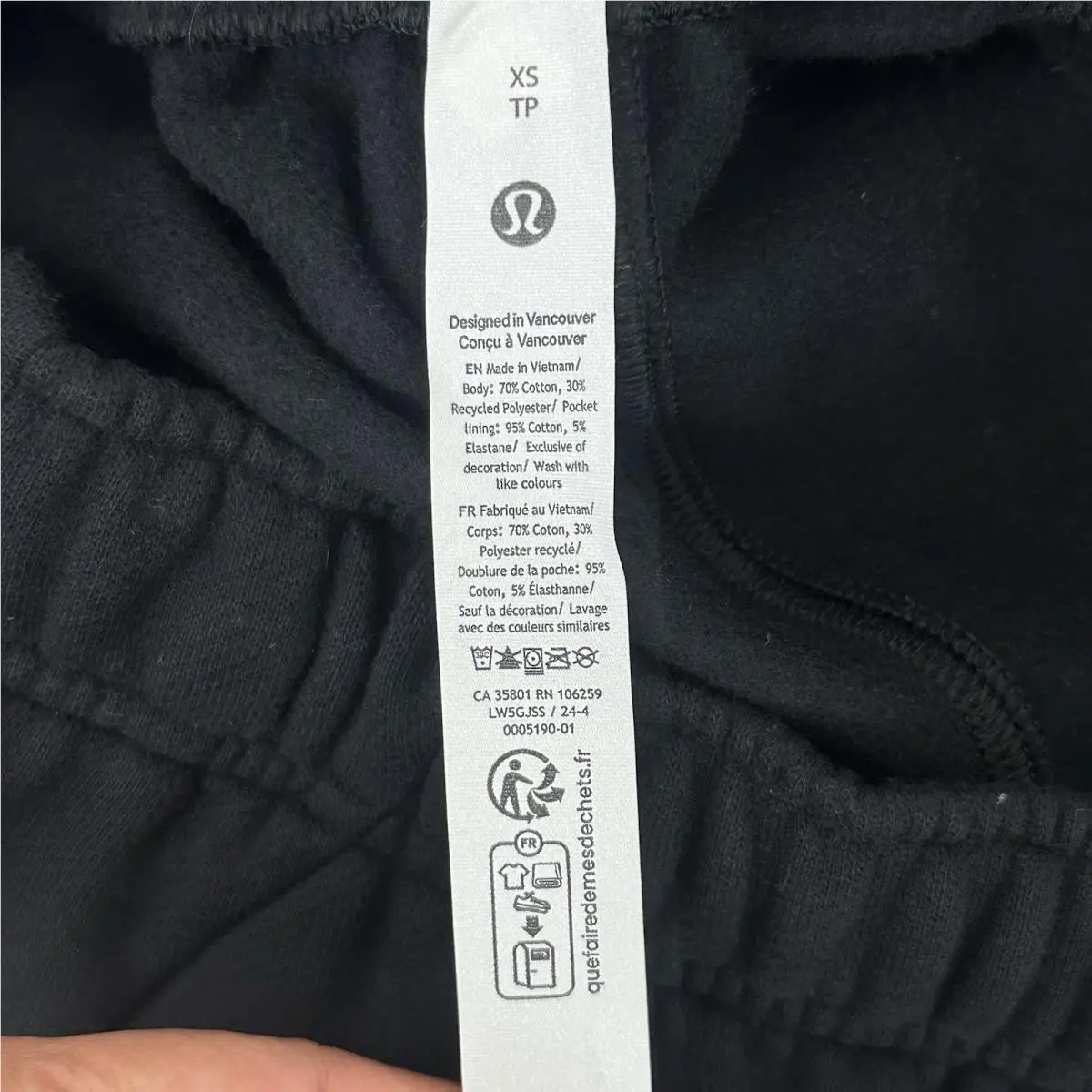 Lululemon clothing - Black 10