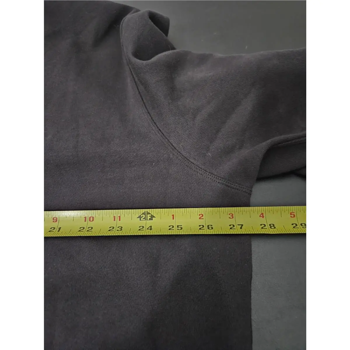 Lululemon clothing - Black 9