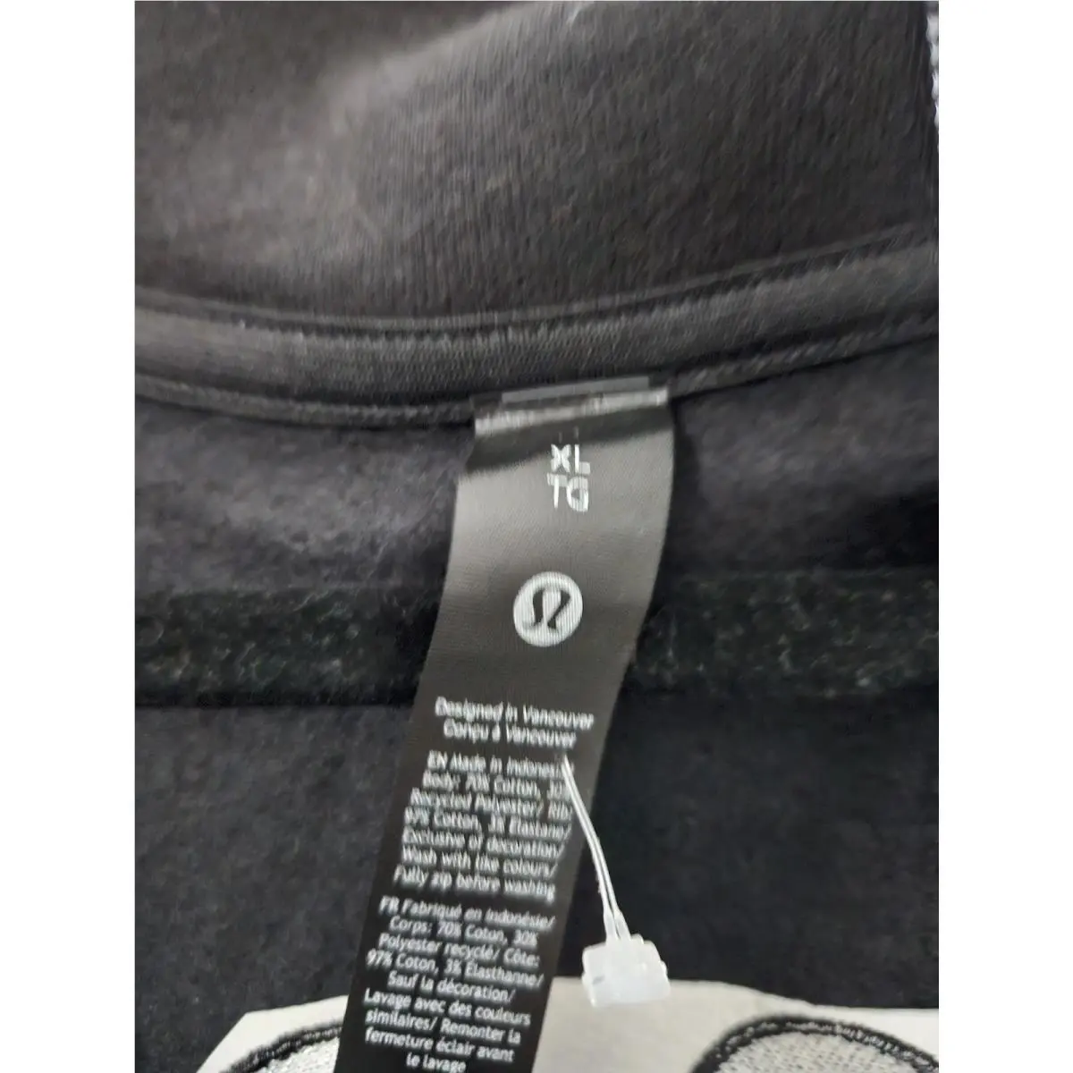 Lululemon clothing - Black 4