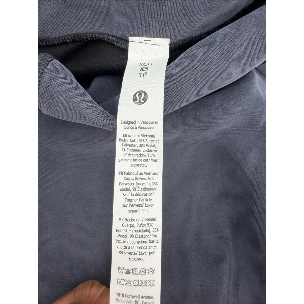 Lululemon clothing - Black 2