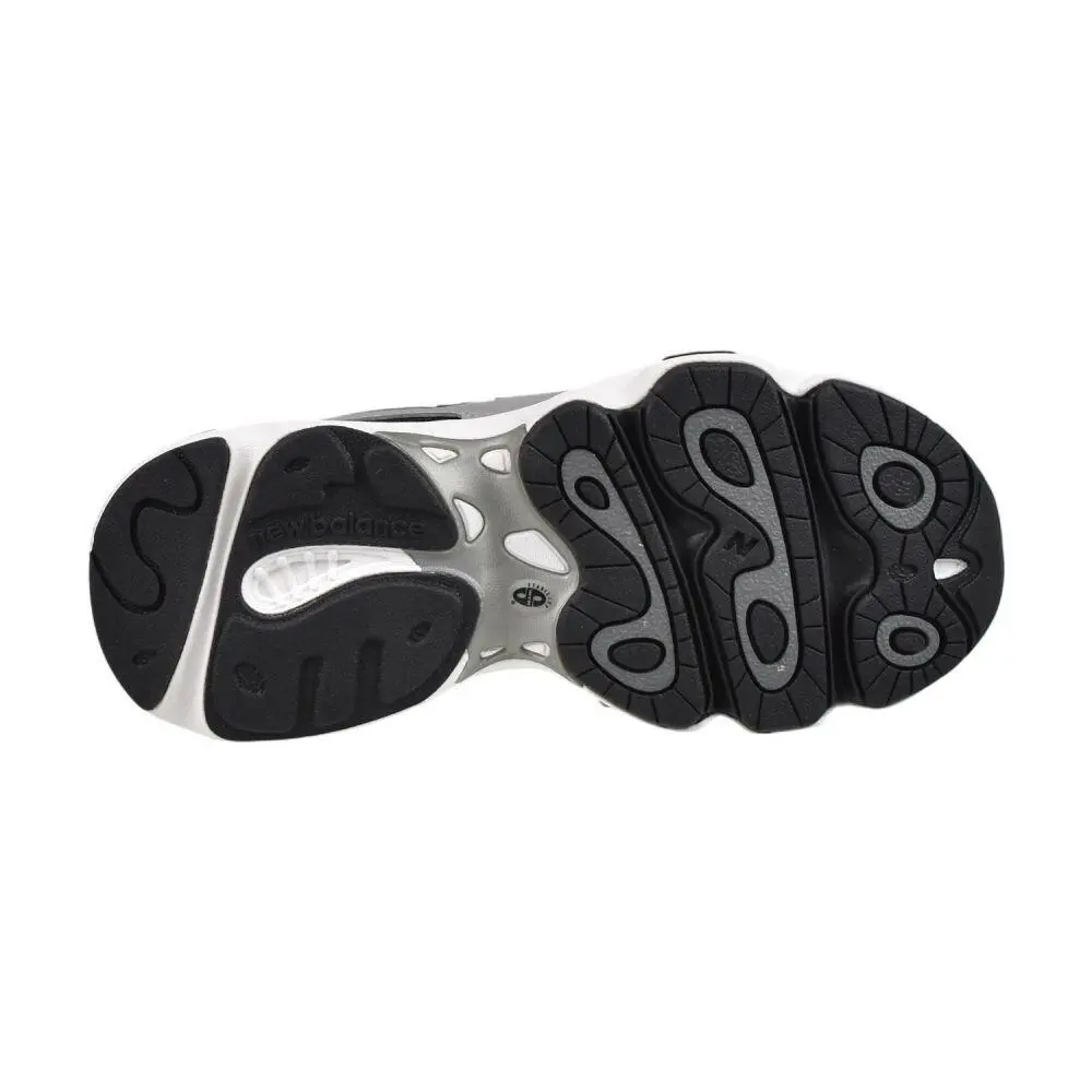New Balance shoes - Black/Grey/White 4
