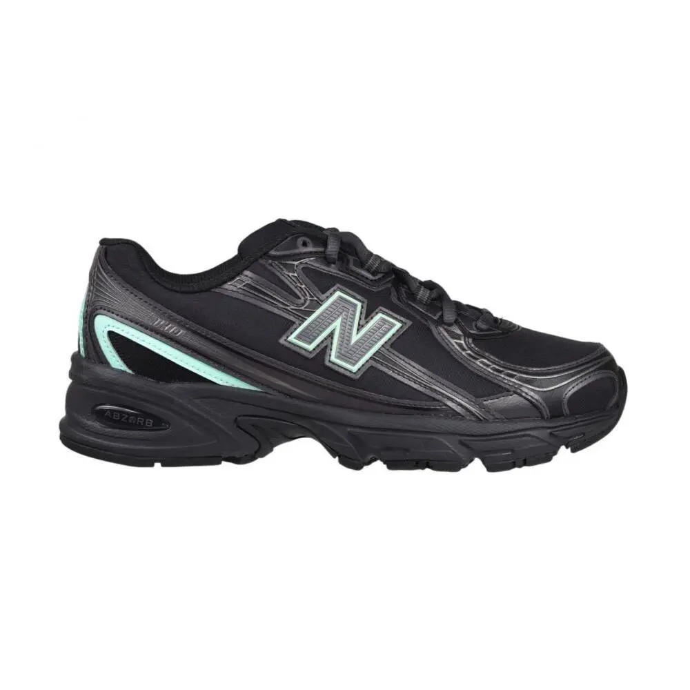 New Balance shoes - Black/Green 5