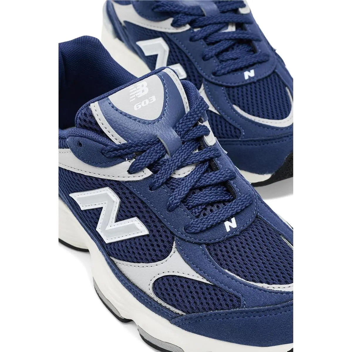 New Balance shoes - Black/Black 18