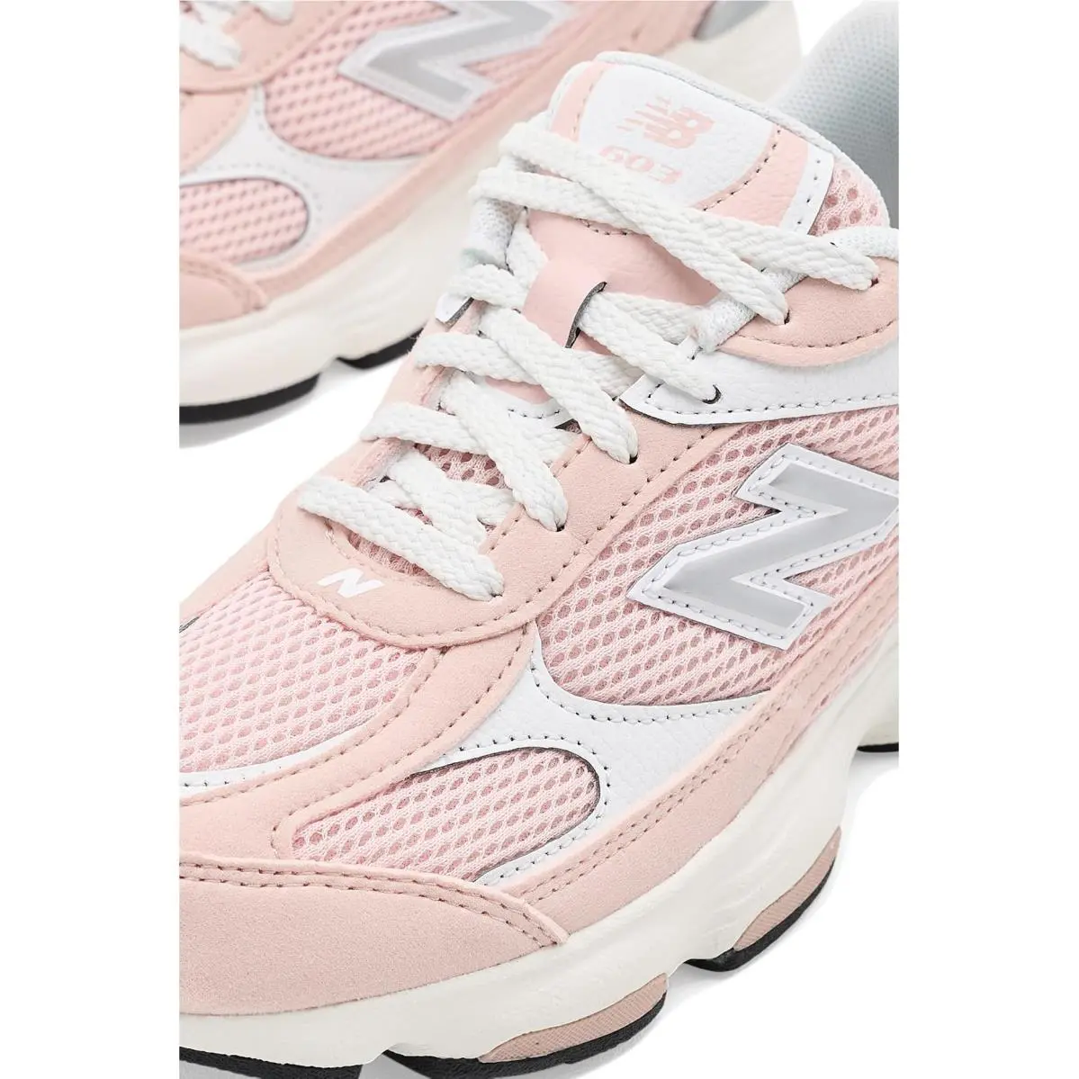 New Balance shoes - Black/Black 25
