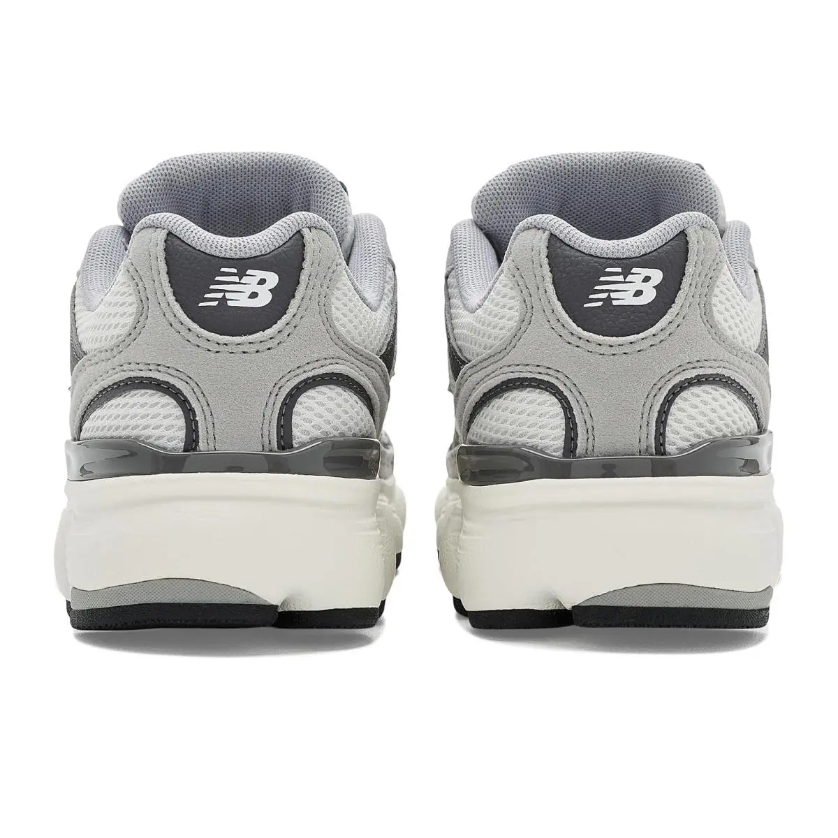 New Balance shoes - Black/Black 33