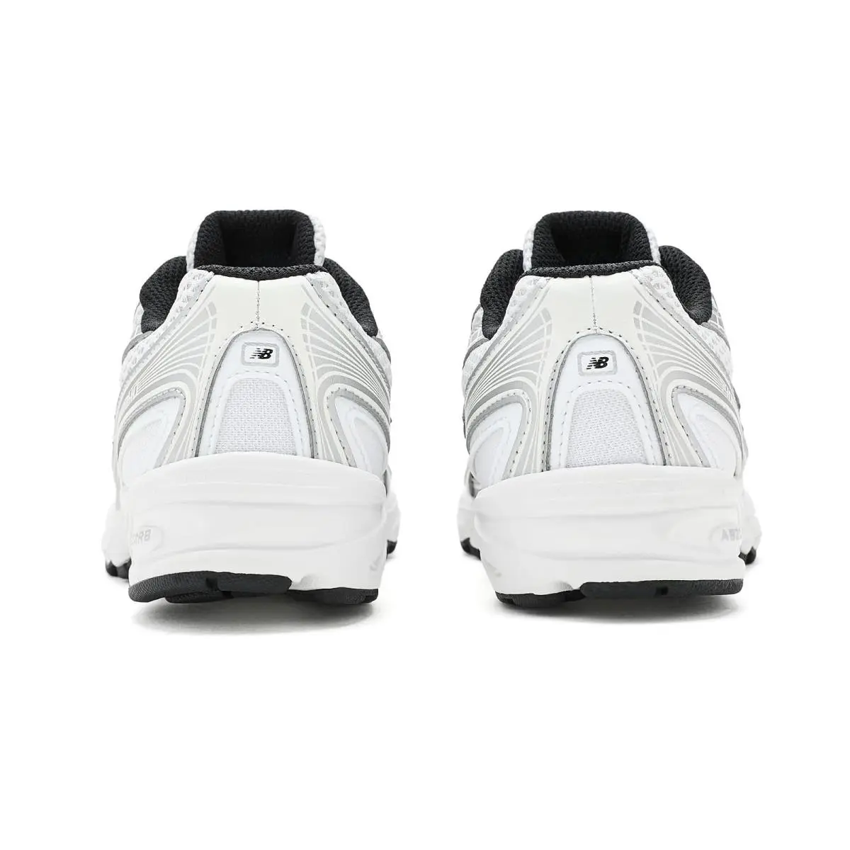 New Balance shoes - Black/Silver Metallic 19