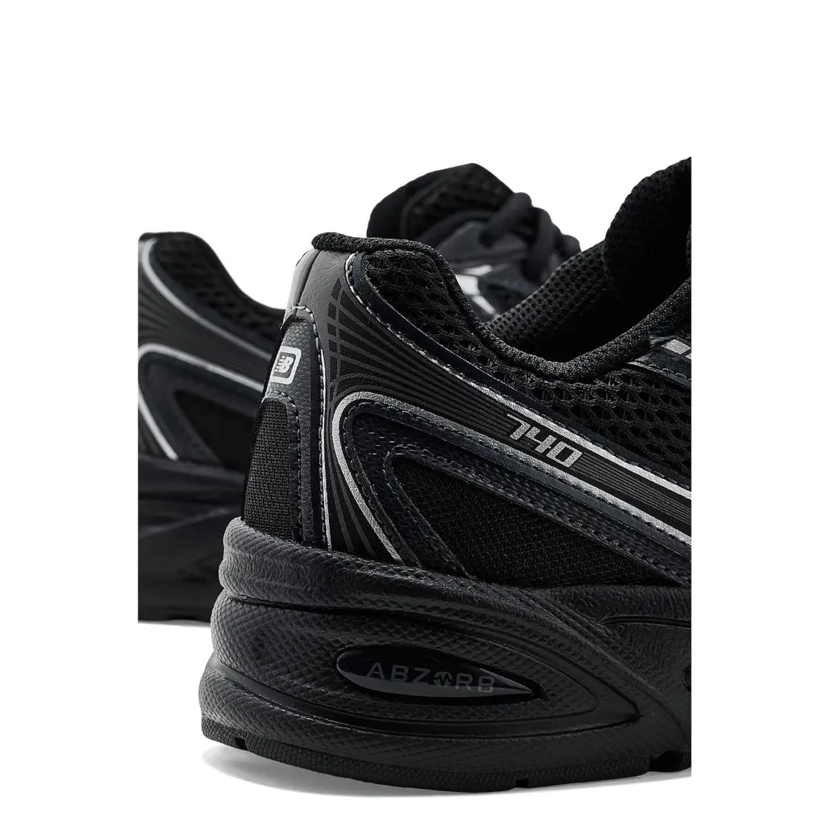 New Balance shoes - Black/Silver Metallic 4