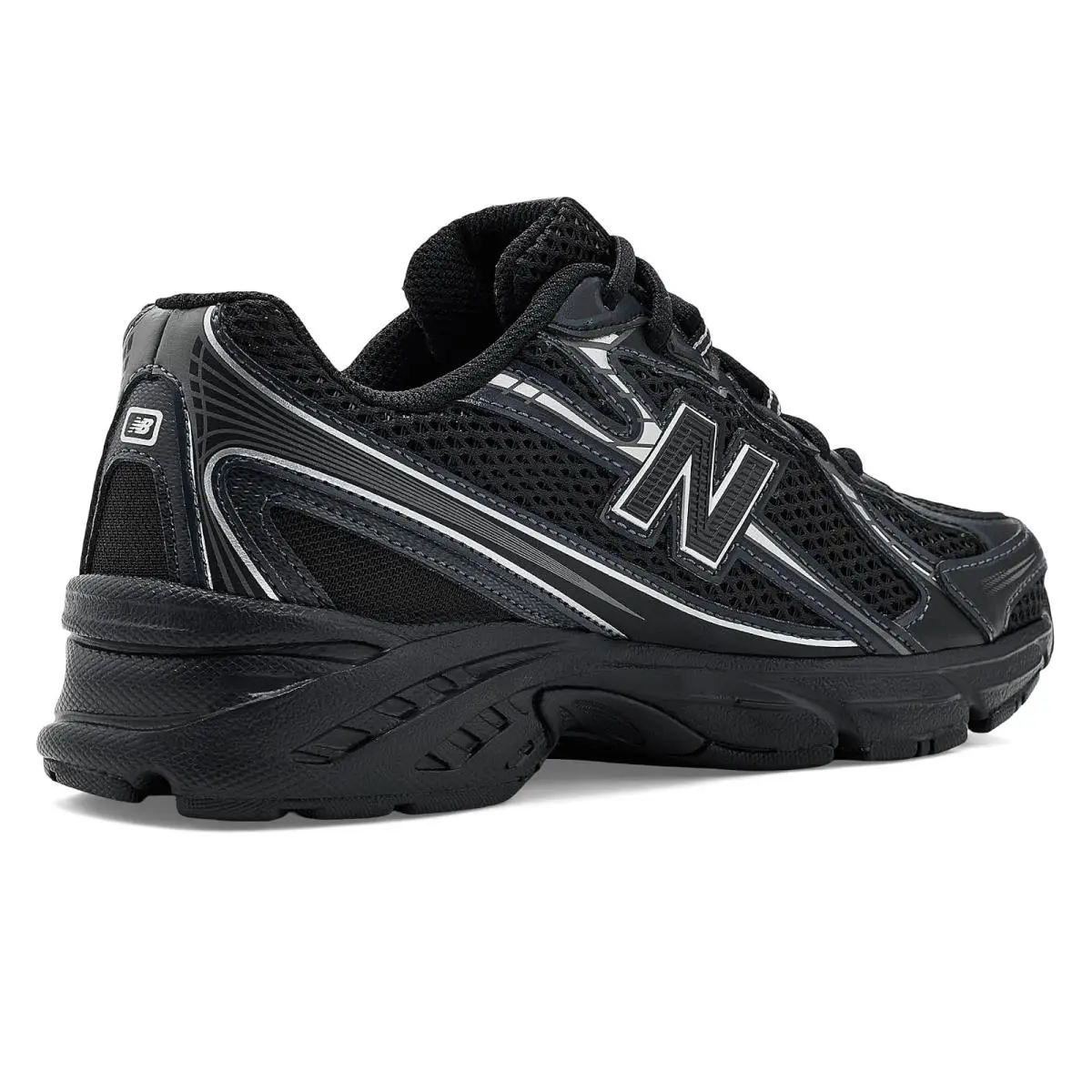 New Balance shoes - Black/Silver Metallic 8