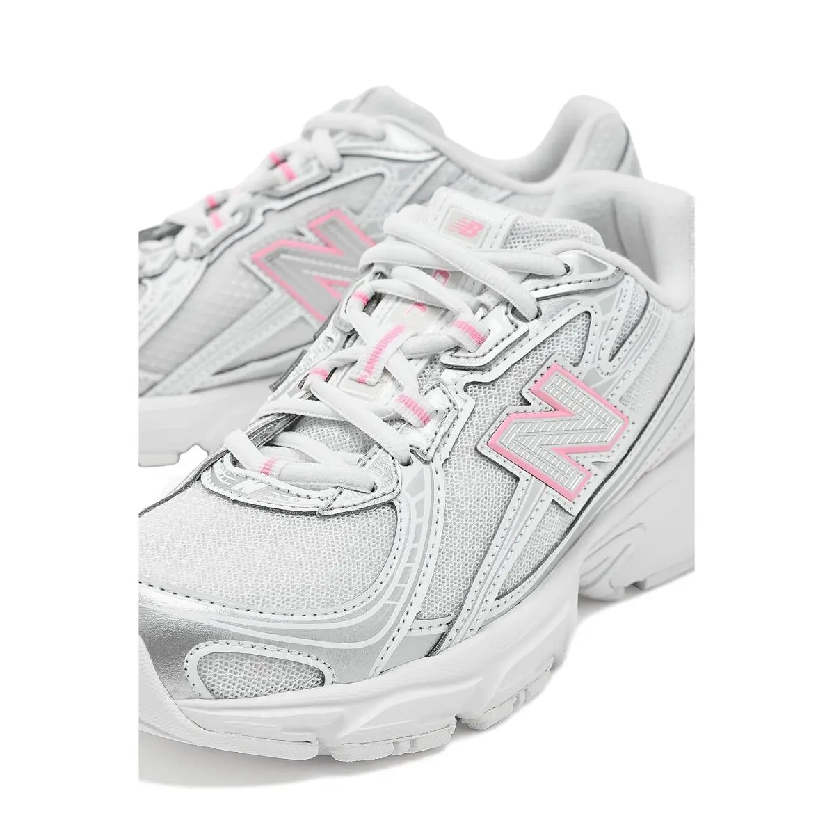 New Balance shoes - Black/Silver Metallic 25