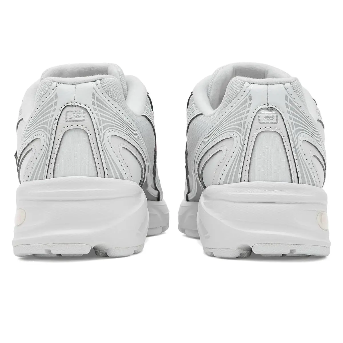 New Balance shoes - Black/Silver Metallic 26