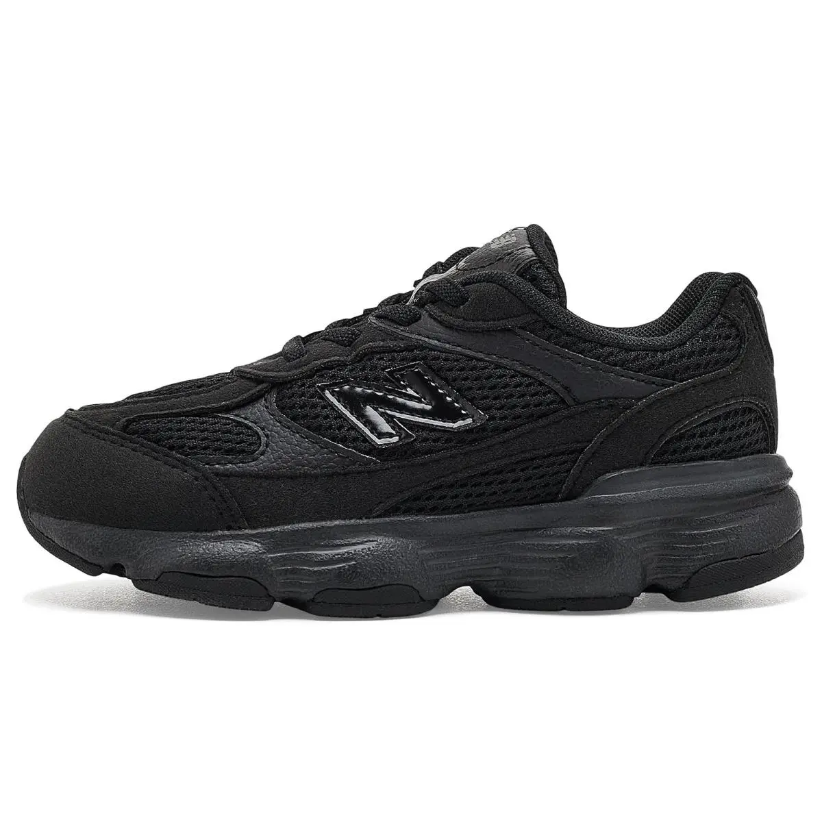 New Balance shoes - Black/Black 9