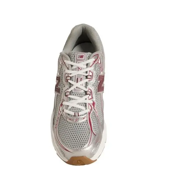 New Balance shoes - Red/Grey 8