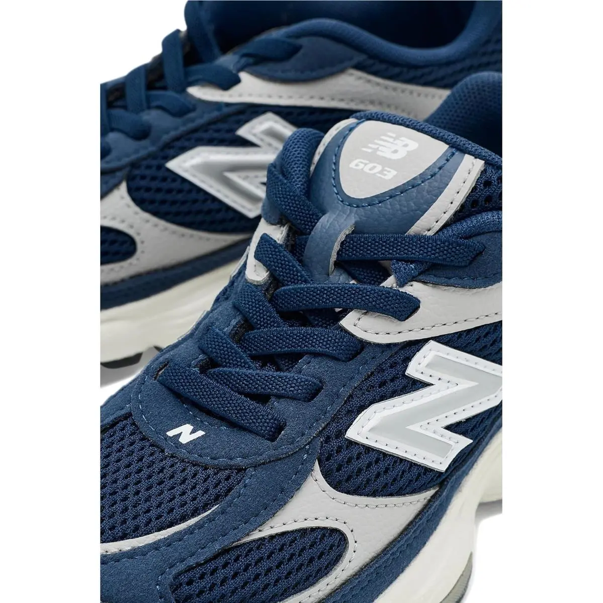 New Balance shoes - Black/Black 18