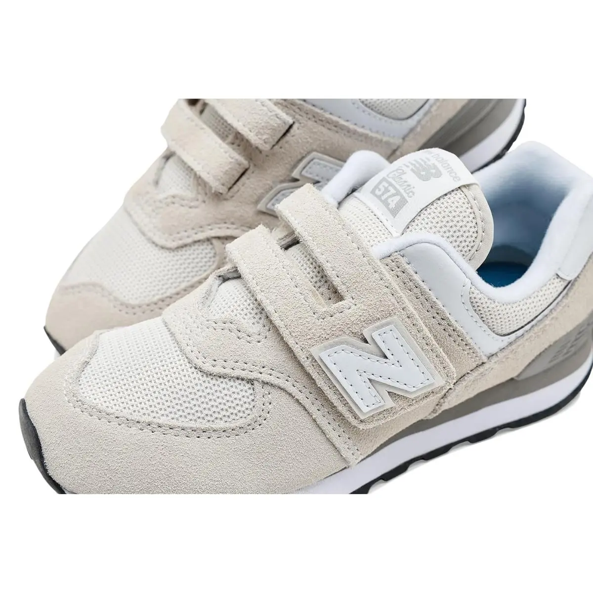 New Balance shoes - Black/White 24